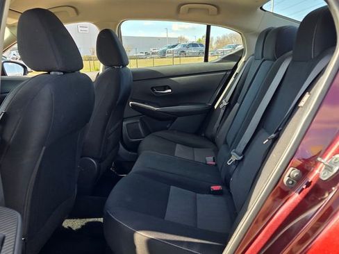 Used 2022 Nissan Sentra SV image 6