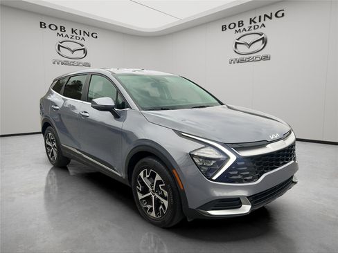 Used 2023 Kia Sportage EX image 7