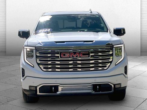 Used 2026 GMC Sierra 1500 Denali AWD/4WD image 2