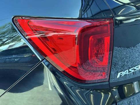 Used 2023 Honda Passport Elite image 8