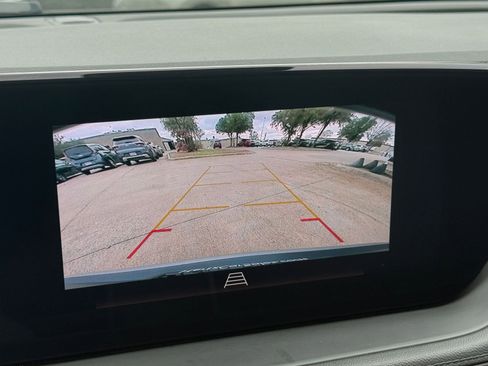 Used 2025 Buick Encore GX Preferred image 17