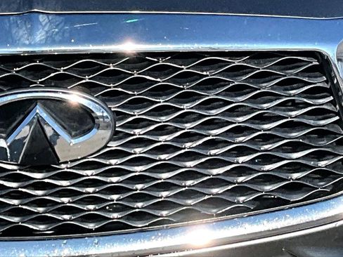 Used 2017 INFINITI Q60 3.0t Sport image 11