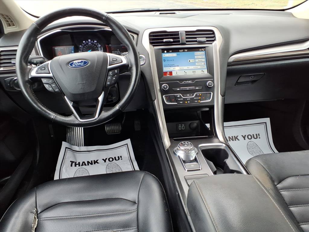 Used 2019 Ford Fusion SEL FWD image 9