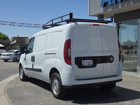 Used 2022 RAM ProMaster City Tradesman FWD image 4