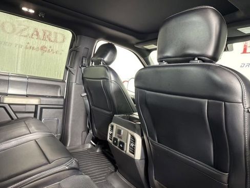 Used 2018 Ford F150 Lariat w/ Equipment Group 502A Luxury image 19