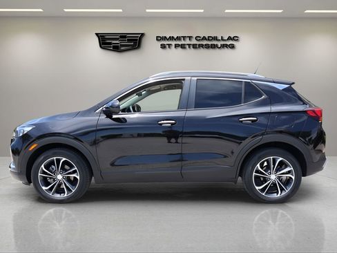 Used 2023 Buick Encore GX Select FWD image 2