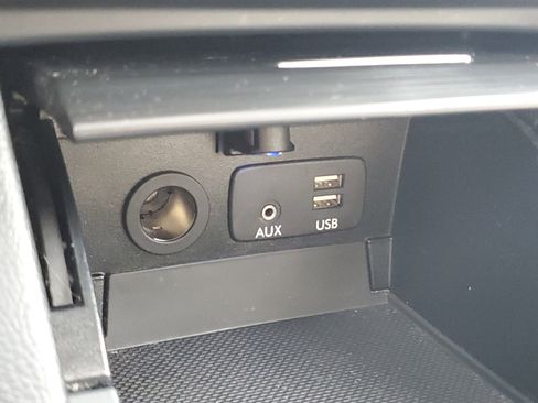 Used 2015 Subaru Outback 2.5i Limited image 26