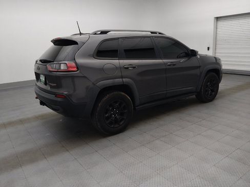 Used 2019 Jeep Cherokee Trailhawk w/ Comfort/Convenience Group AWD/4WD image 10