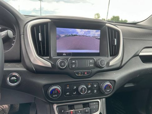 Used 2023 GMC Terrain SLT AWD/4WD image 17