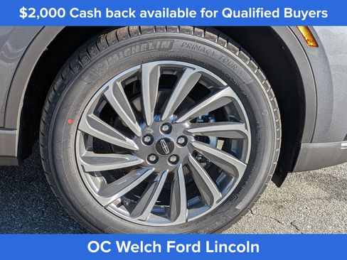New 2026 Lincoln Corsair Reserve FWD image 13