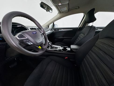 Used 2016 Ford Fusion SE image 20