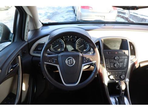 Used 2013 Buick Verano 4dr Sdn image 10