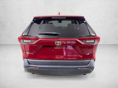 Used 2023 Toyota RAV4 LE FWD image 4