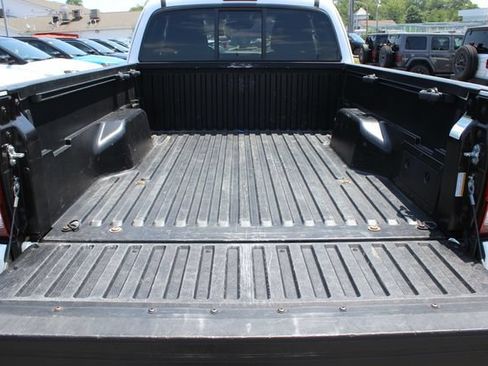 Used 2021 Toyota Tacoma 4x4 Access Cab image 22