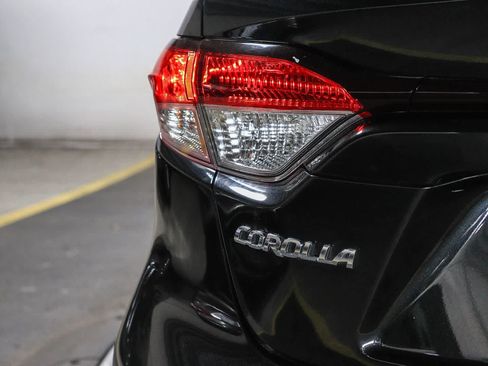 Certified 2020 Toyota Corolla LE w/ Carpet Mat Package (TMS) FWD image 12