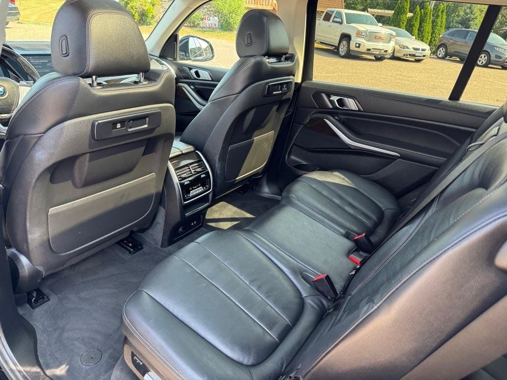 Used 2019 BMW X7 xDrive40i w/ Cold Weather Package AWD/4WD image 20