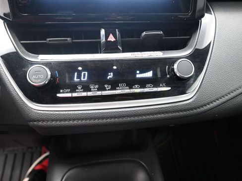 Used 2023 Toyota Corolla SE FWD image 14