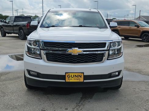 Used 2018 Chevrolet Suburban LT AWD/4WD image 8