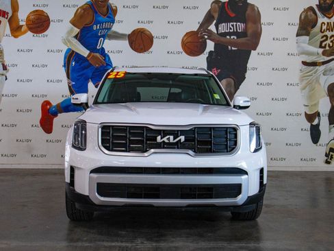 Used 2025 Kia Telluride S AWD/4WD image 21