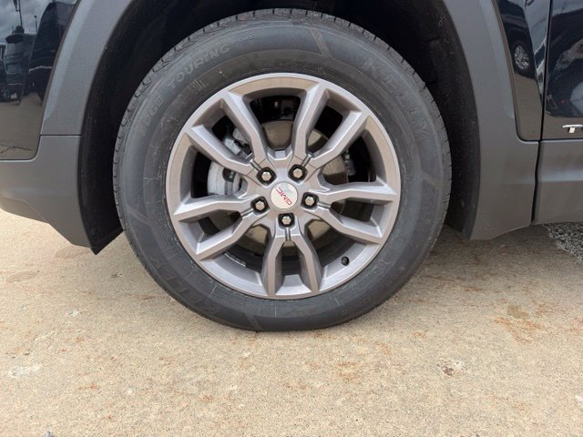 Used 2024 GMC Terrain SLT w/ LPO, Floor Liner Package AWD/4WD image 13