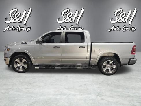 Used 2021 RAM 1500 Laramie AWD/4WD image 18