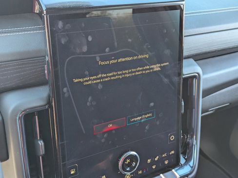 Used 2025 GMC Yukon AT4 Ultimate image 27