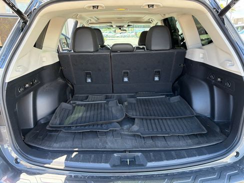 Used 2023 Subaru Forester Limited AWD/4WD image 10