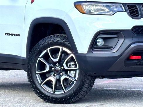 New 2026 Jeep Compass Trailhawk image 2