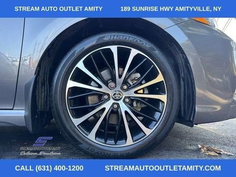 Used 2020 Toyota Camry SE w/ Cold Weather Package AWD/4WD image 13