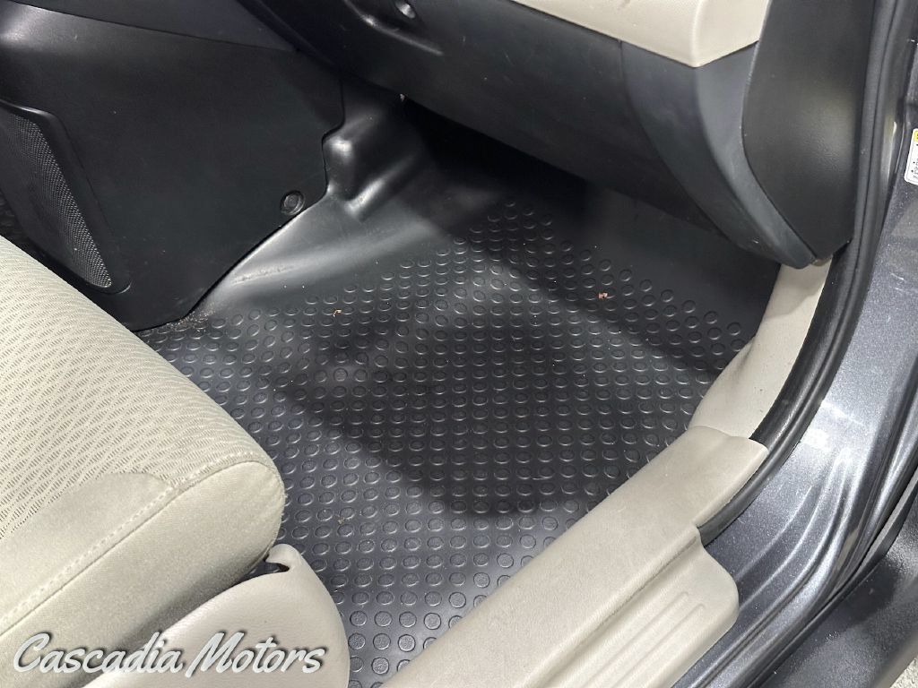 Used 2010 Honda Element EX image 24
