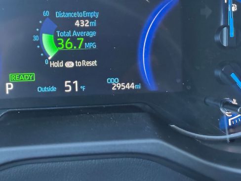 Used 2025 Toyota RAV4 LE image 40