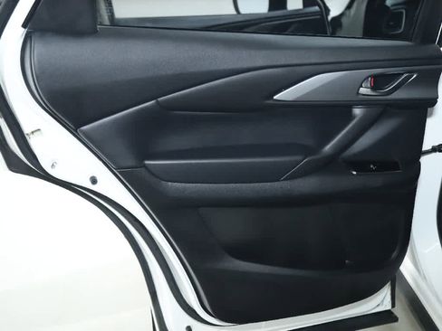 Certified 2023 MAZDA CX-9 Touring Plus image 11