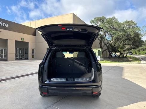 Used 2027 Kia Telluride X-Line SX Prestige w/ Towing Package AWD/4WD image 4