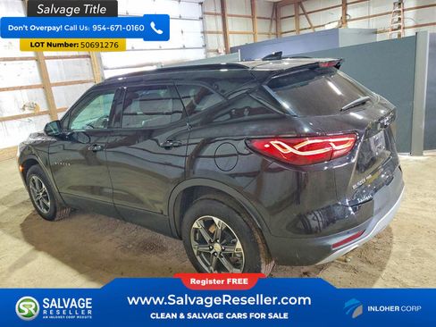 Used 2024 Chevrolet Blazer LT w/ Convenience Package AWD/4WD image 3