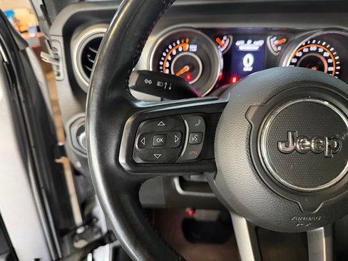 Used 2018 Jeep Wrangler Unlimited Sport S AWD/4WD image 20