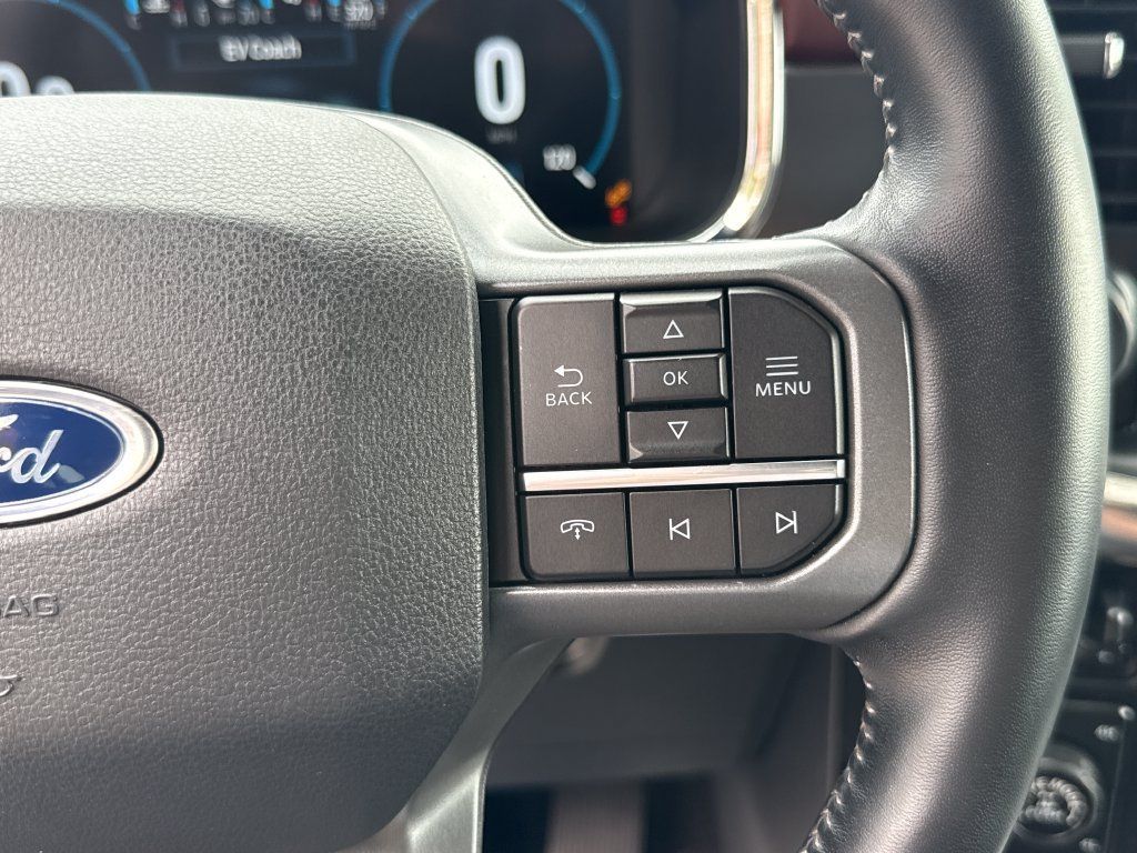 Used 2021 Ford F150 Lariat AWD/4WD image 13