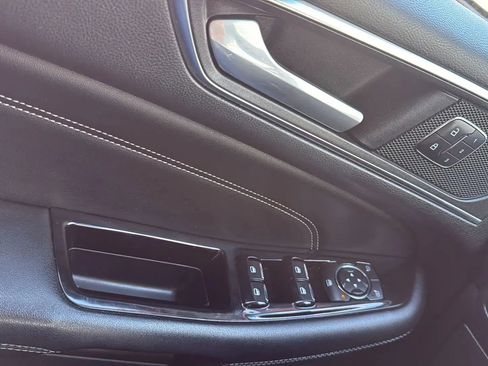 Used 2015 Ford Edge Titanium w/ Equipment Group 302A image 22