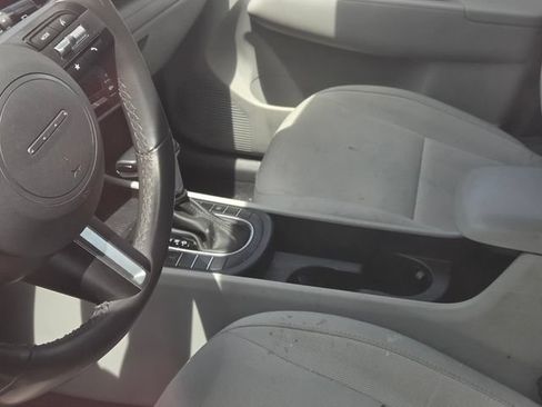 Used 2025 Hyundai Kona SEL AWD/4WD image 14
