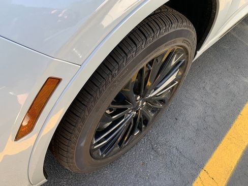 Certified 2025 Lincoln Corsair AWD w/ Equipment Group 101A image 2