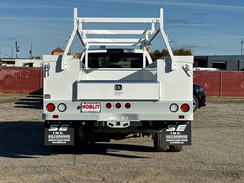 New 2026 RAM 5500 Tradesman w/ Chrome Appearance Group image 4