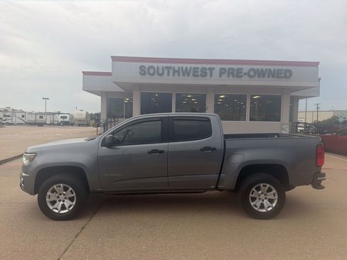 Used 2018 Chevrolet Colorado W/T RWD image 8