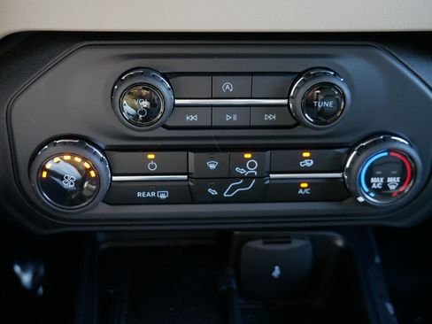 Used 2026 Ford Bronco Big Bend AWD/4WD image 27