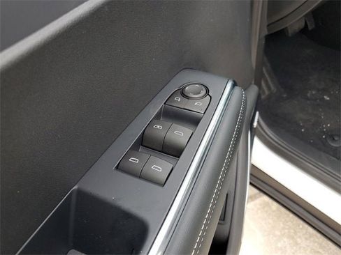 New 2026 GMC Acadia Elevation image 18