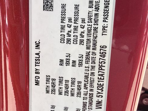 Used 2023 Tesla Model 3 Standard Range RWD image 31