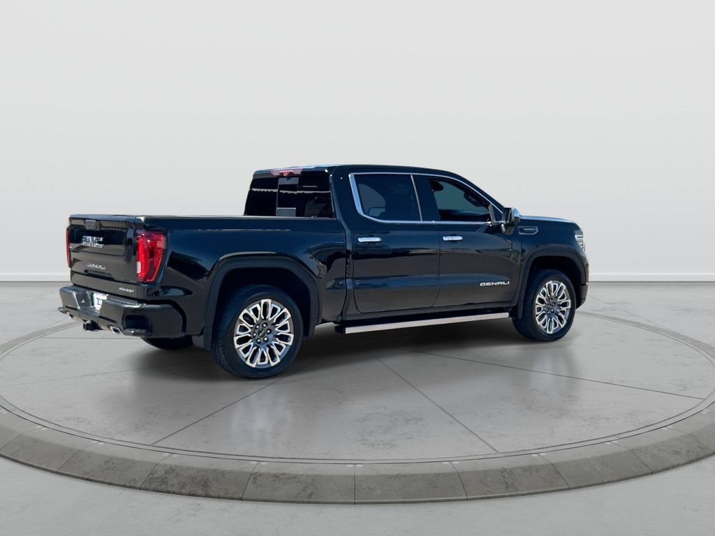 Used 2024 GMC Sierra 1500 Denali Ultimate AWD/4WD image 8