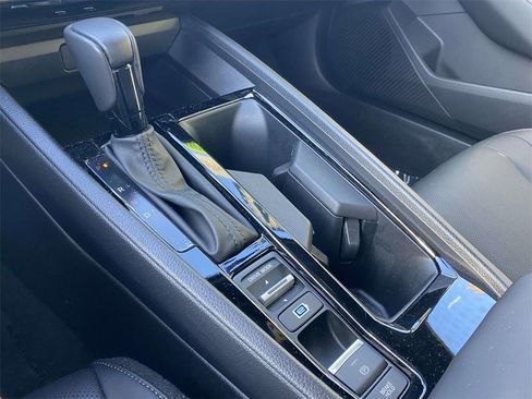 Used 2024 Honda Accord Sport image 25