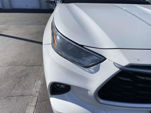Used 2022 Toyota Highlander XLE image 17