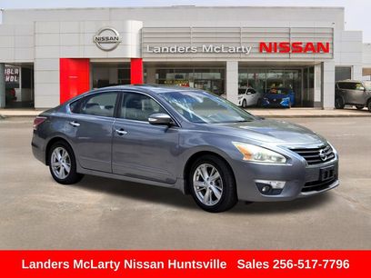 Used 2014 Nissan Altima 2.5 SV w/ Convenience Package