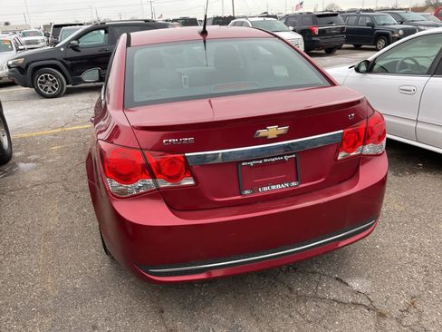 Used 2014 Chevrolet Cruze LT w/ RS Package image 9