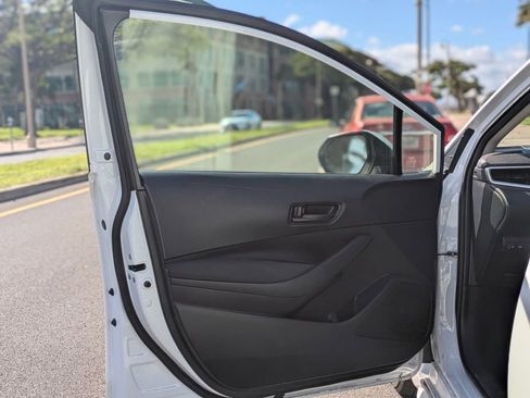 Used 2024 Toyota Corolla LE image 8